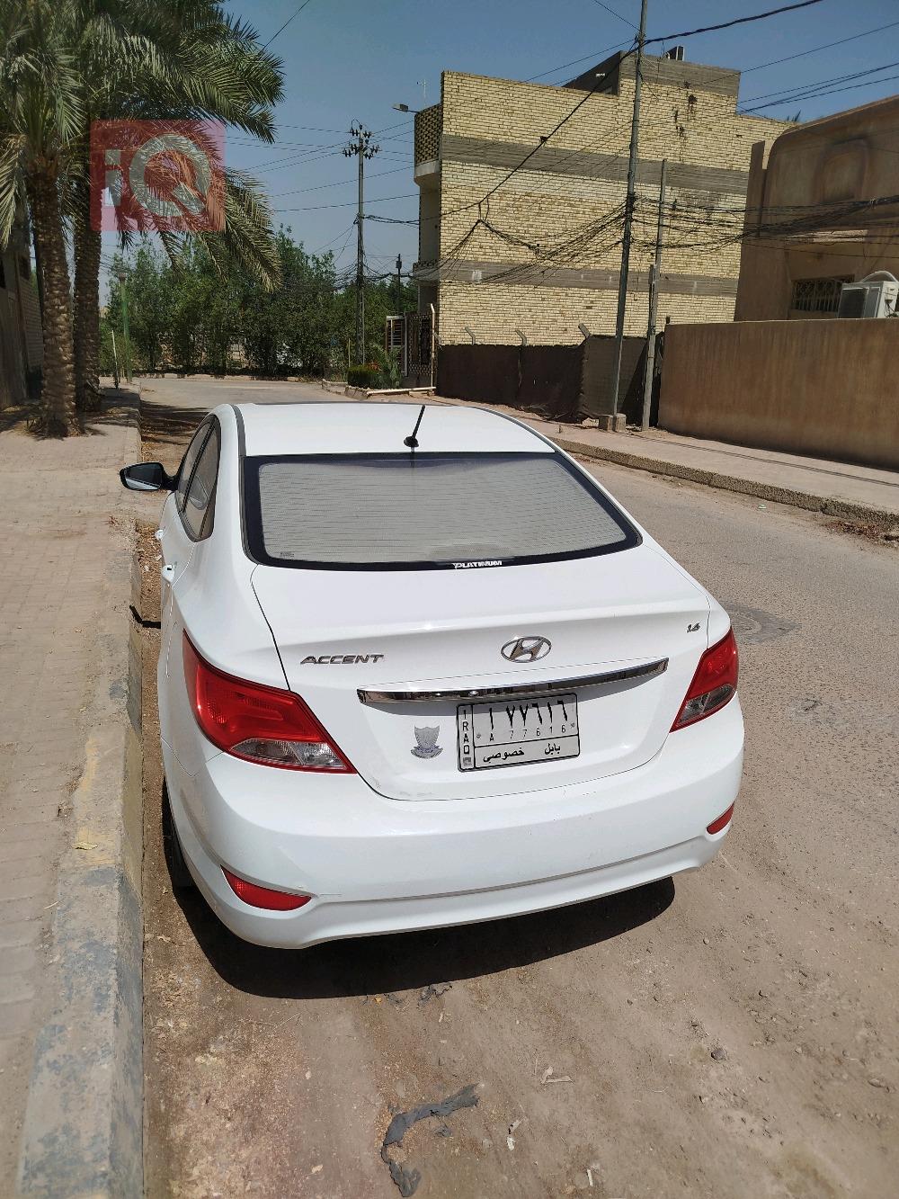 Hyundai Accent
